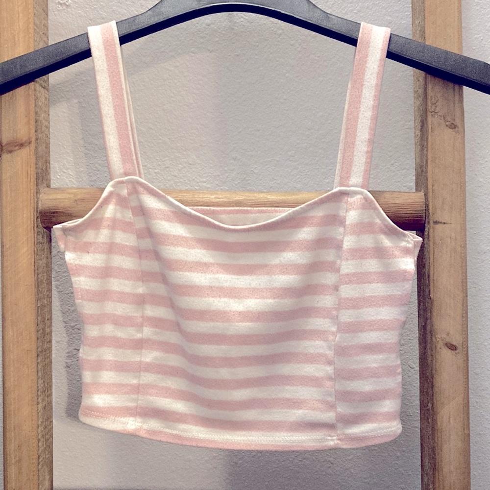 Hot ❤️‍🔥🥵 pink stripe crop top